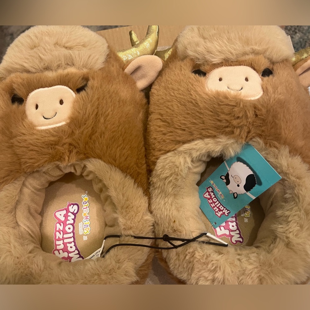 BRAND NEW Fuzzamallows Brown and Cream Slippers Size 11/12